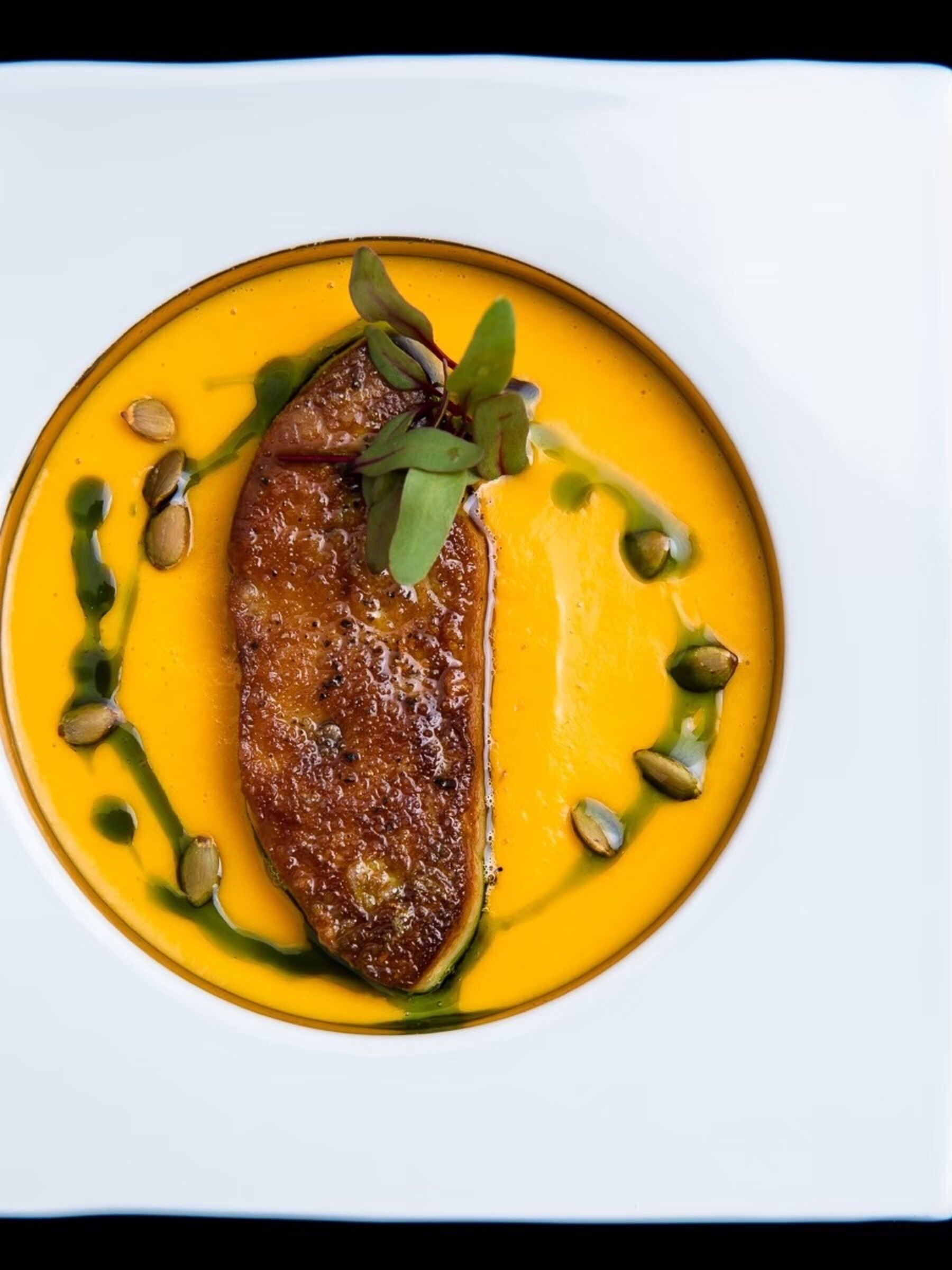 클로 드 고메's image 1