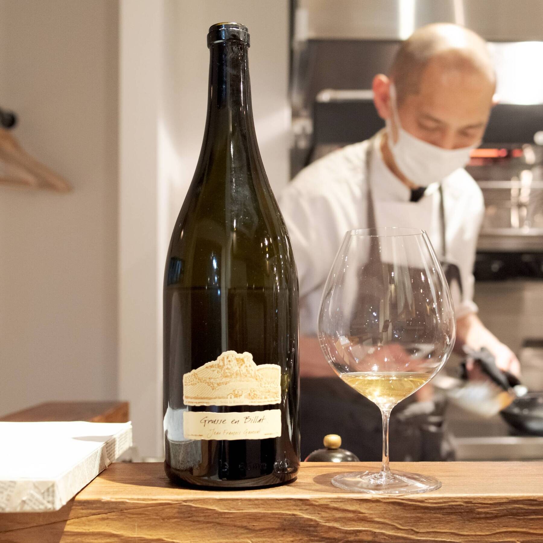 UNE PINCÉE's image 5