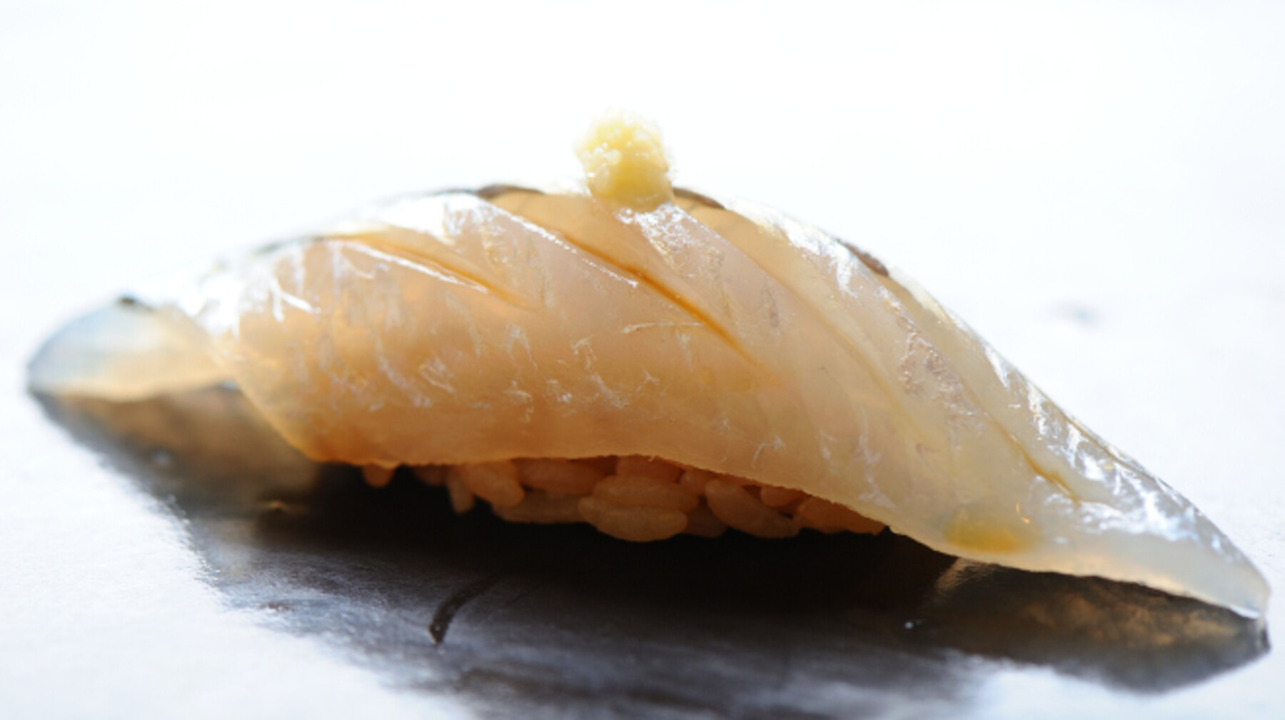 Shinjuku Gyoen Sushi Nishi's image 5