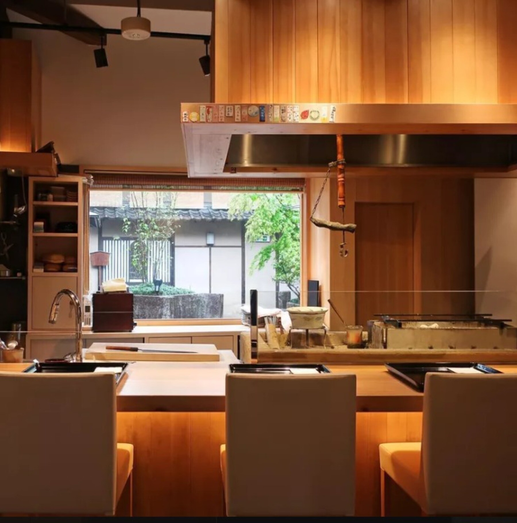 Gion Manma's image 3