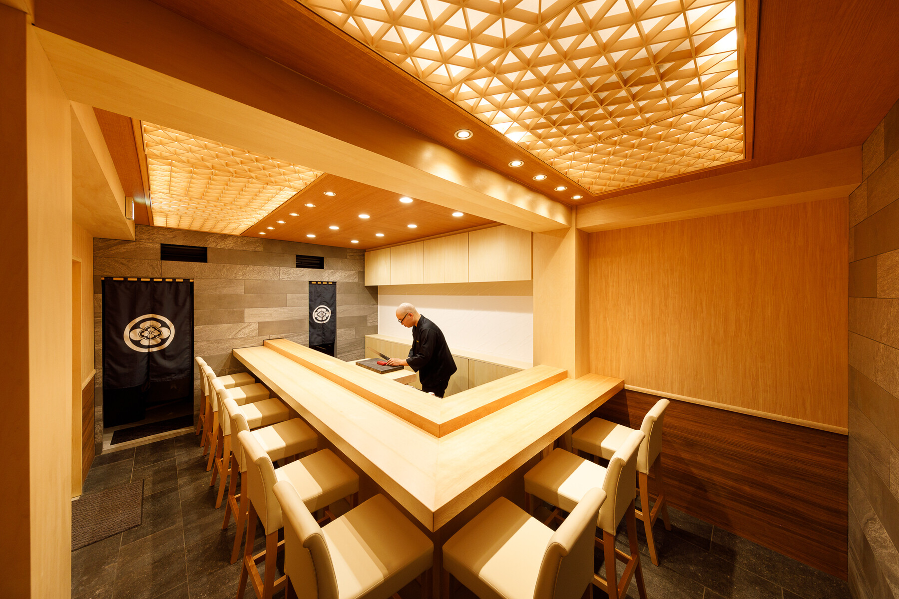 Sushi Hiroya's image 9