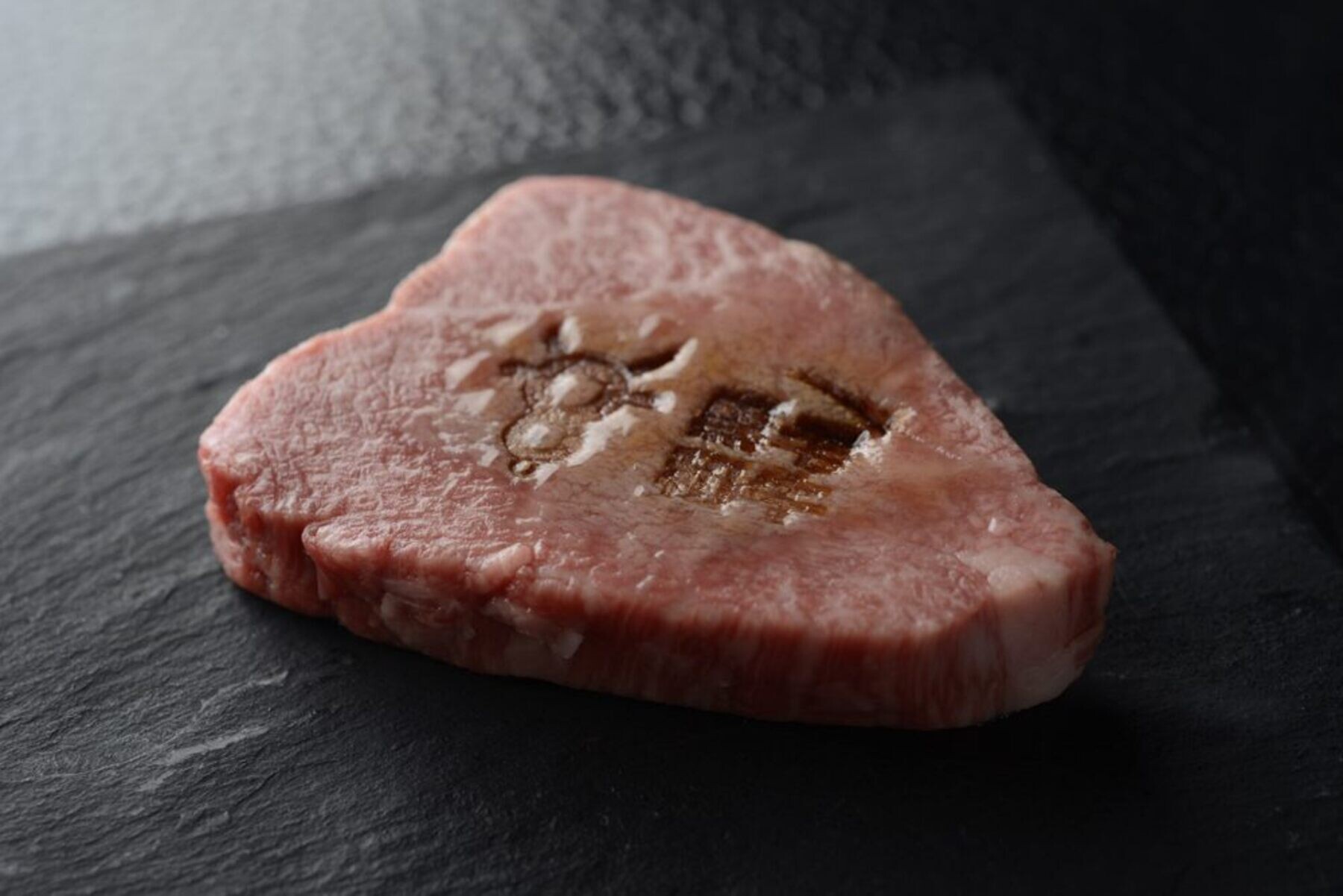 黒毛WAGYU RESTAURANT HACHI's image 1