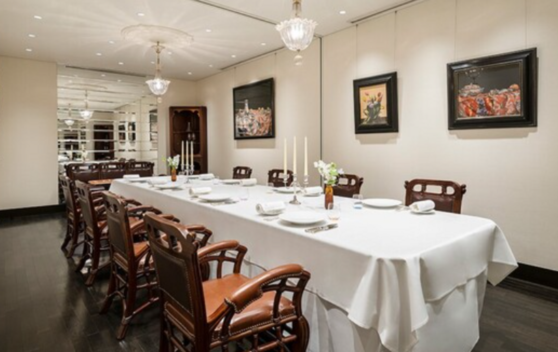 RESTAURANT Hiramatsu Hakata's image 2