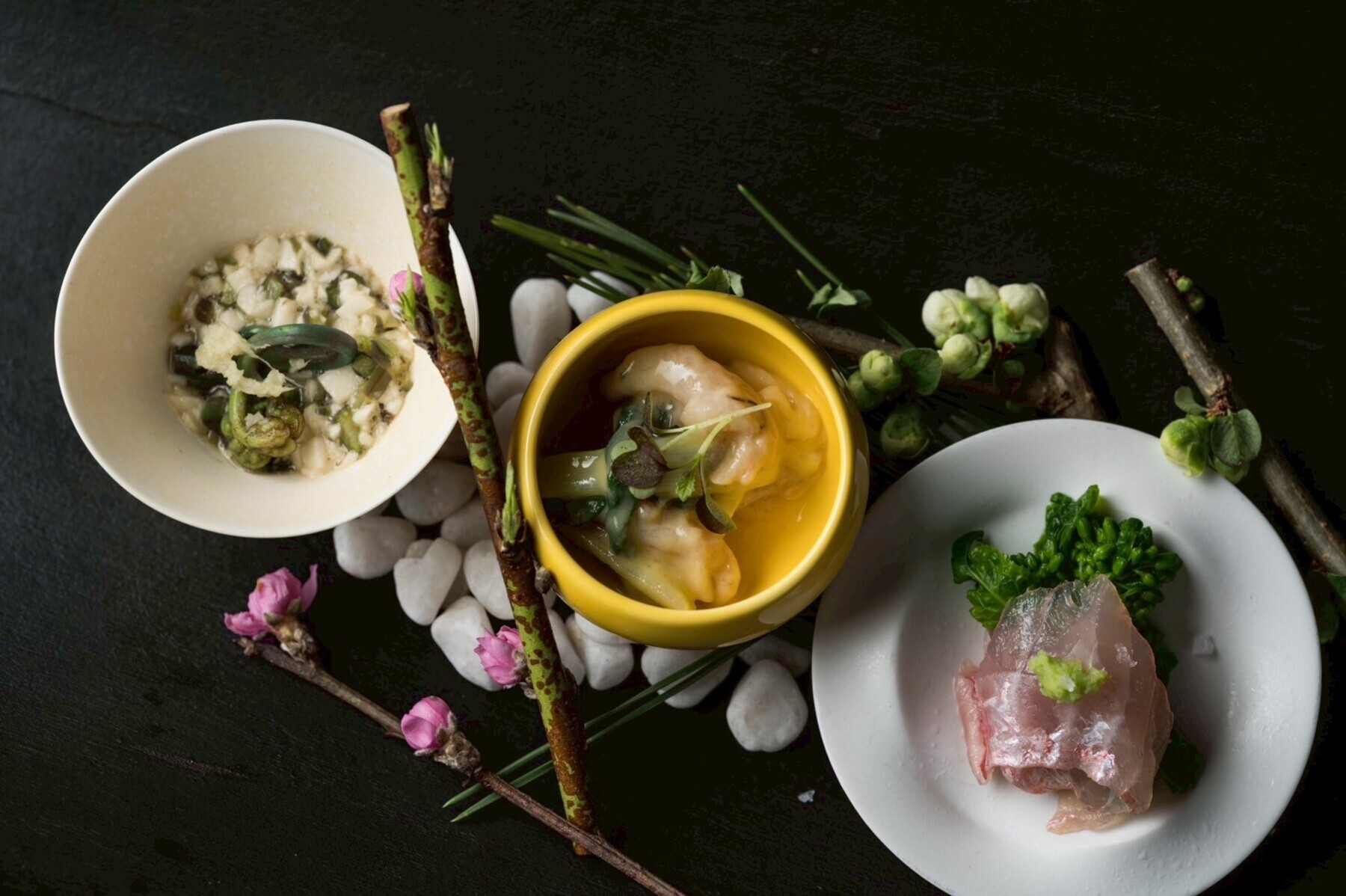 A_RESTAURANT's image 1