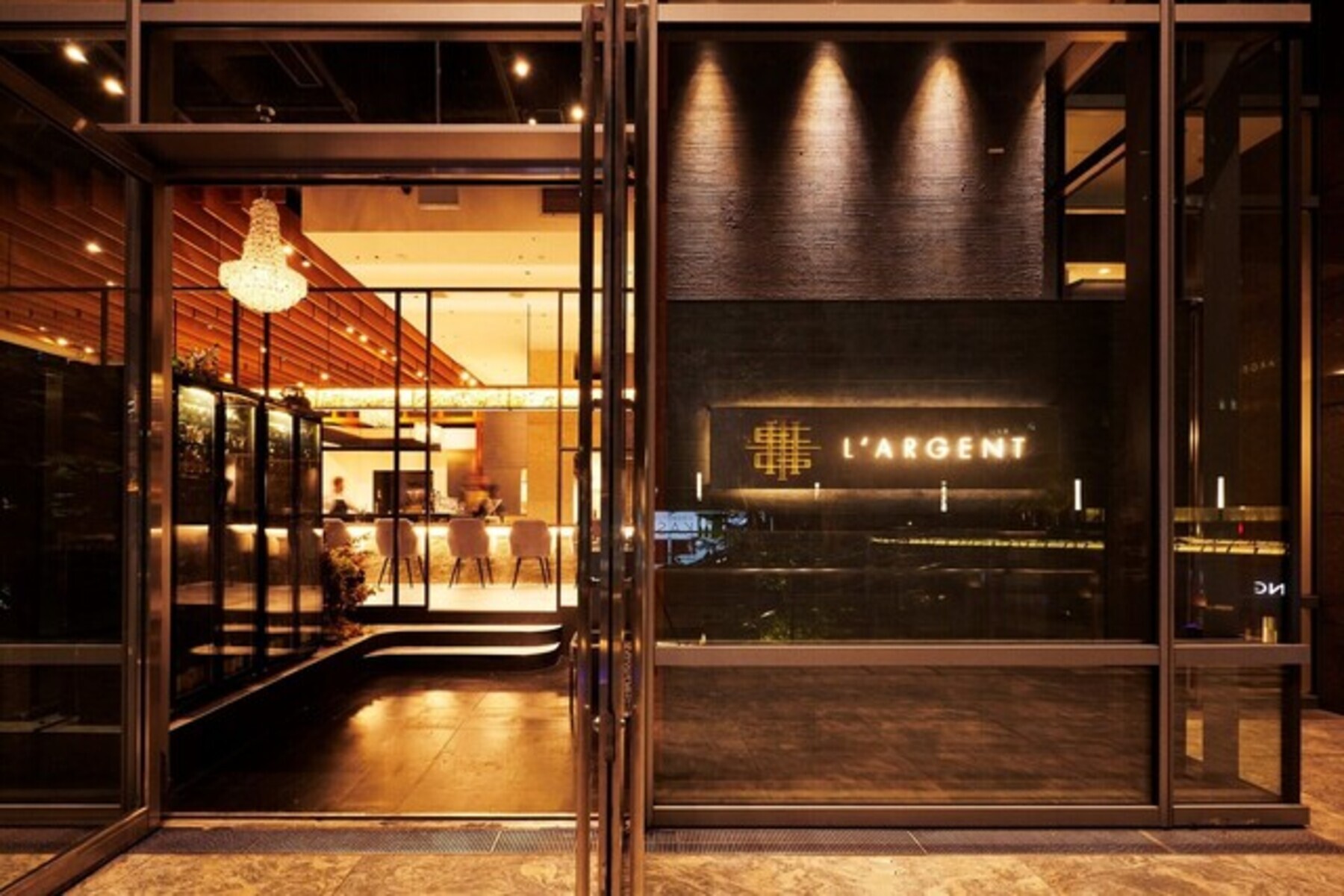 L’ARGENT's image 9