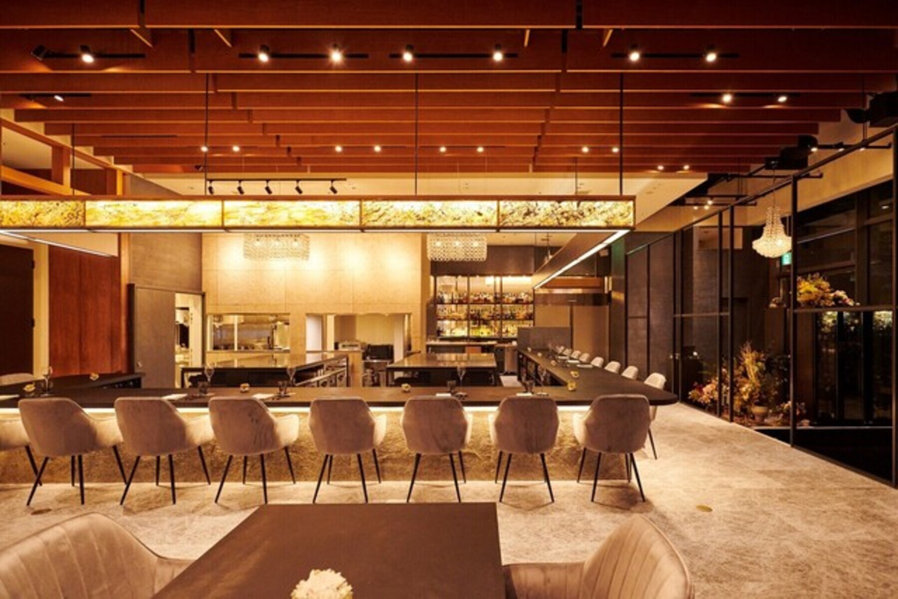 L’ARGENT's image 10