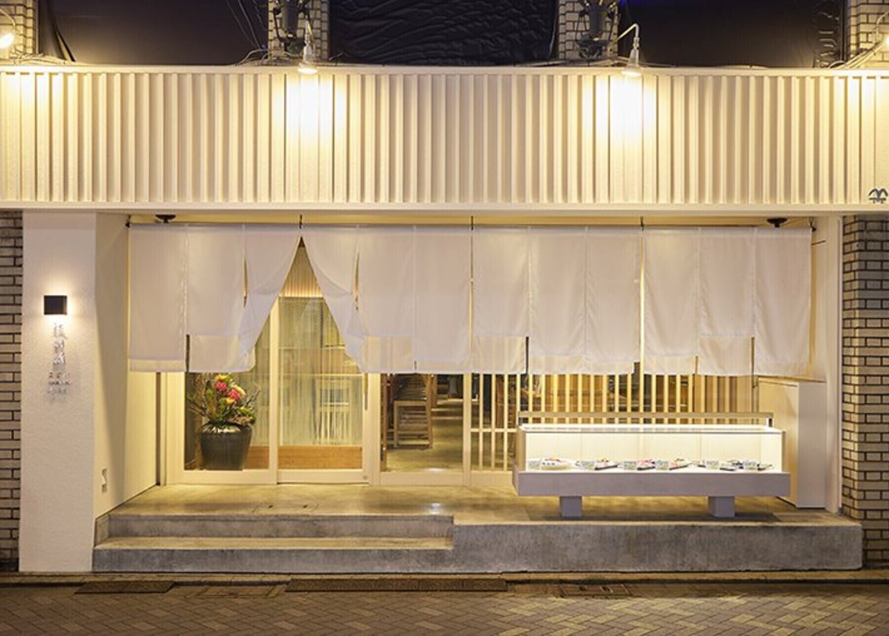 이타마에 스시 하나레 -HANARE- 아카사카's image 1