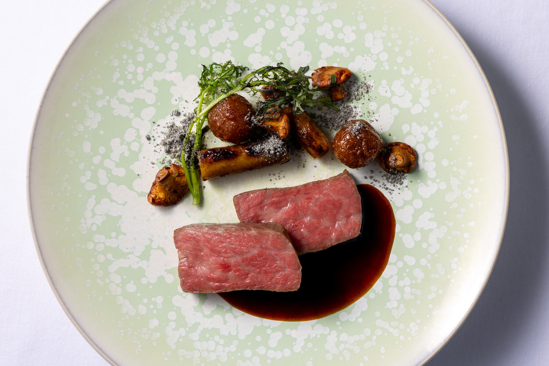 BEIGE Alain Ducasse's image 1