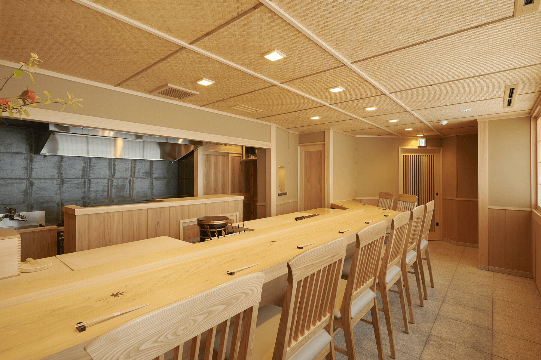 Interior of Sushi Murayama Kousetsubesho