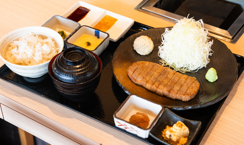 Kyoto Gyukatsu Motomura Shinkyogoku Branch's image 2