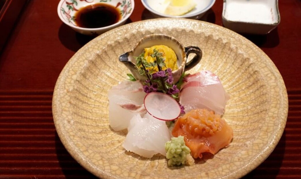 Syokuzen Abe's image 2