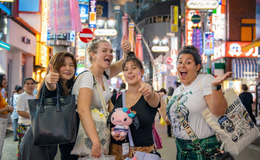 Shibuya Local Bar & Izakaya Crawl【Cultural Experience】's image 1