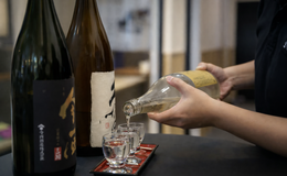 Osaka Dotombori Food Tour【Cultural Experience】's image 6