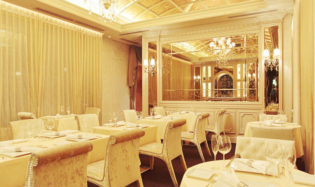 GINZA chez tomo's image 3