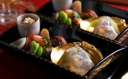 Xolasi bilan jinsiy aloqani tomosha qilish