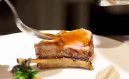 UNE PINCÉE's image 7