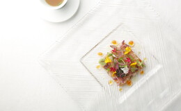 라 비오그래피's image 1