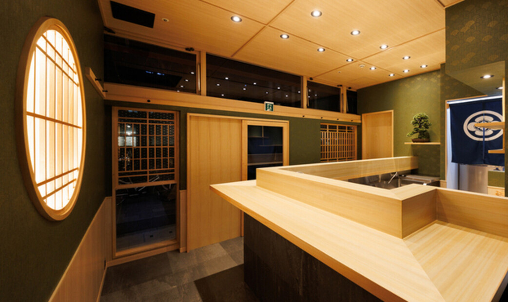 서서 먹는 스시 히로야 's image 7