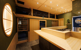 서서 먹는 스시 히로야 's image 7