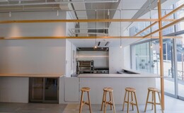 CRAZY BRAVO's image 5