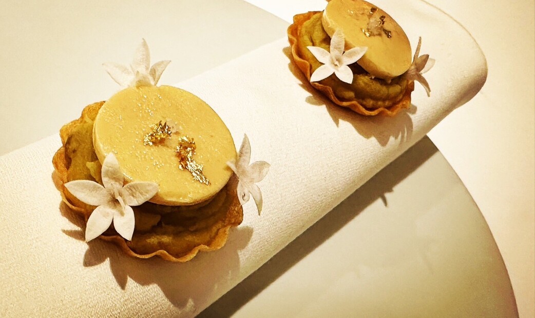 JINBO MINAMI AOYAMA's image 6