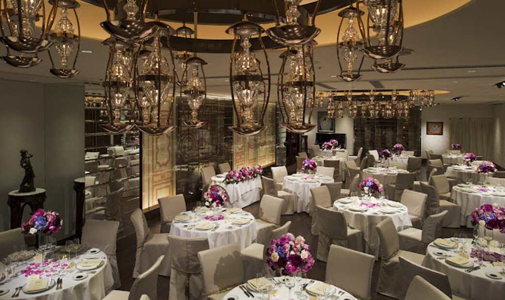 RESTAURANT Hiramatsu Hakata's image 3