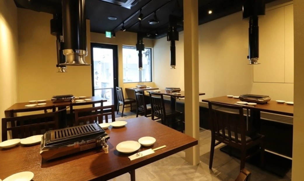 ② 야키니쿠 호르몬 아라이야 시부야(焼肉ホルモン 新井屋 渋谷)