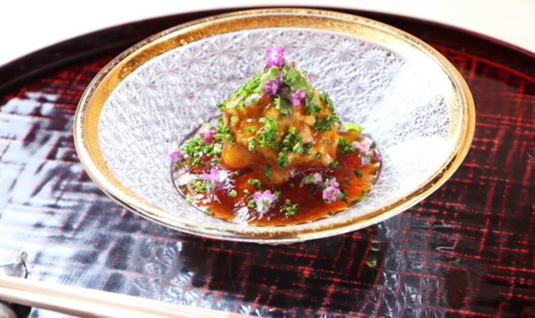 Yotsuya Minemura's image 1