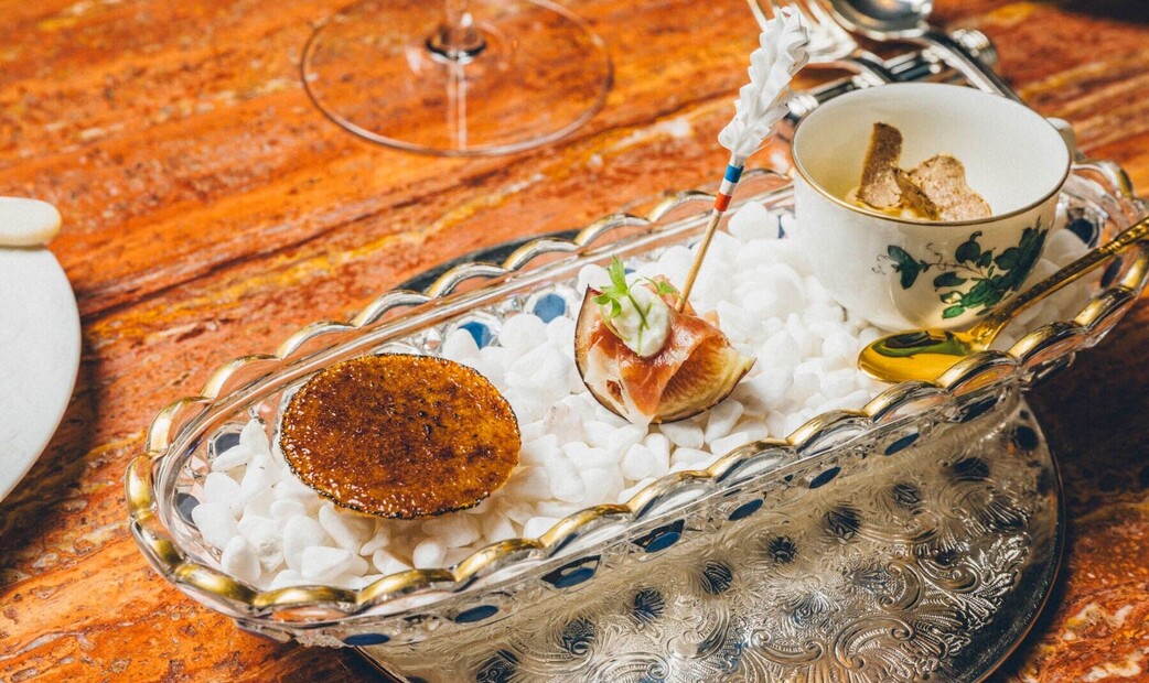 Restaurant Hiramatsu Hiroo ＆ Le Club des Vins Hermitage's image 9