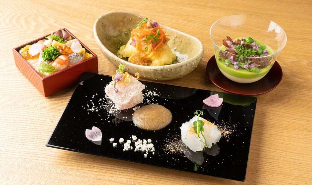 Miyagawacho Suilen Tokyo Midtown Ten's image 4