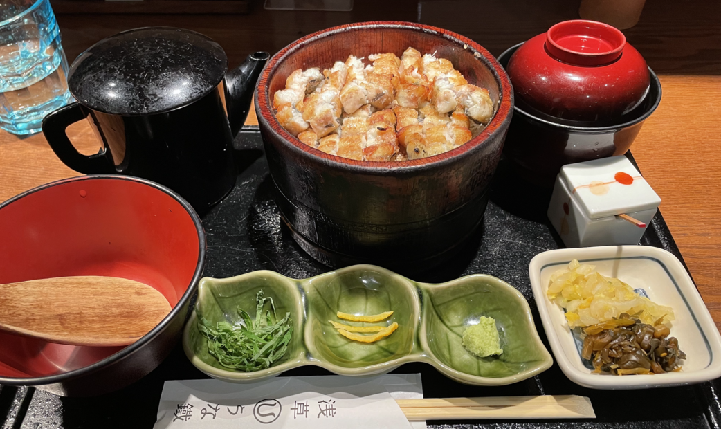 Asakusa Unatetsu Asakusaekimae Honten (浅草うな鐵)