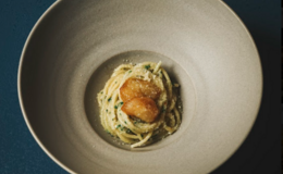 시오 아오야마's image 1