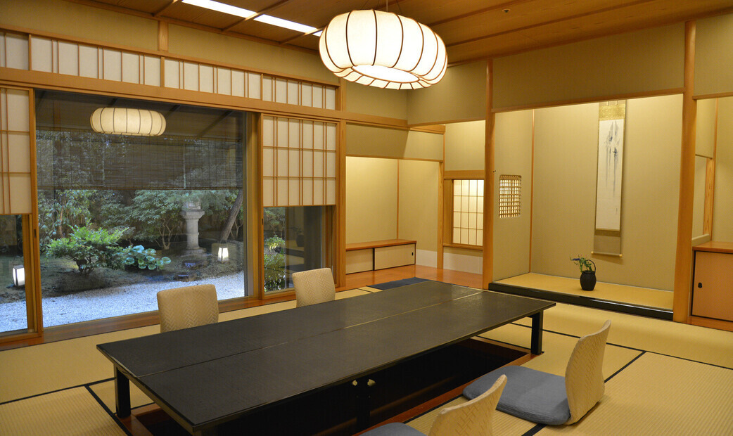 롯폰기에서 프라이빗 룸 디너를 즐길 수 있는 6곳의 고급 레스토랑