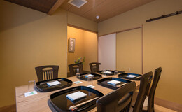 在梅田享受私人包廂晚餐的7家米其林餐廳推薦