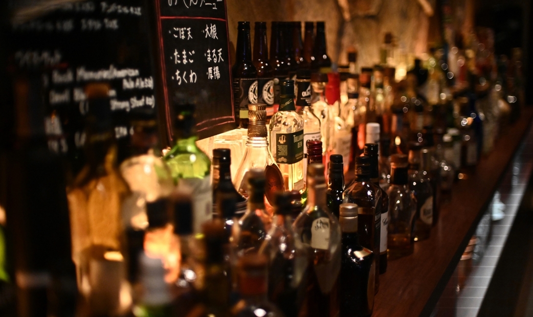 긴자에서의 식사 후에는 바 문화도 경험해 보세요.