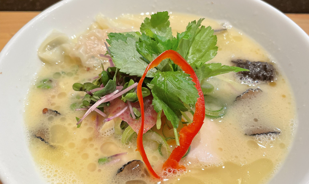 긴자 카가리의 라멘