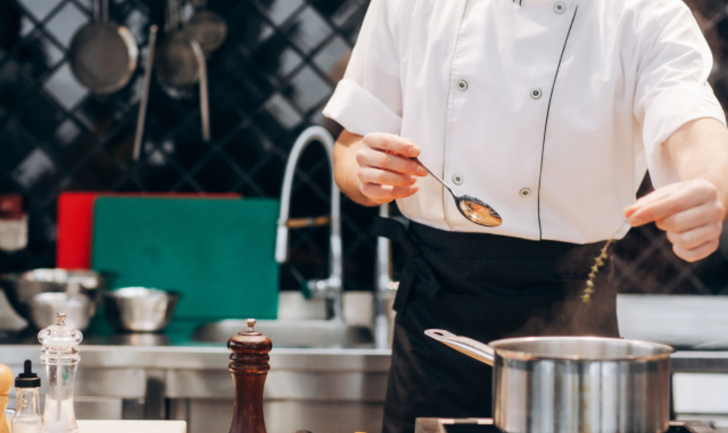 How to Reserve at L’Atelier de Joël Robuchon & A Look at Its Culinary Lineage