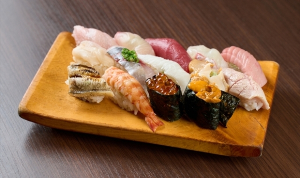 many kind of sushi