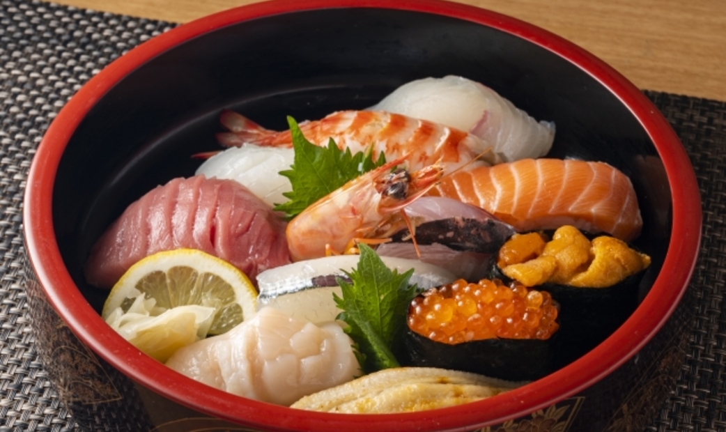 many kind of sushi