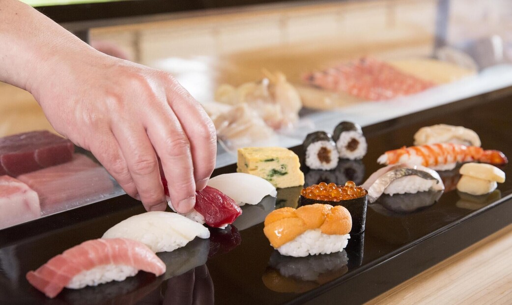 Sushi "Sakura" / Hilton Tokyo Odaiba's image 2