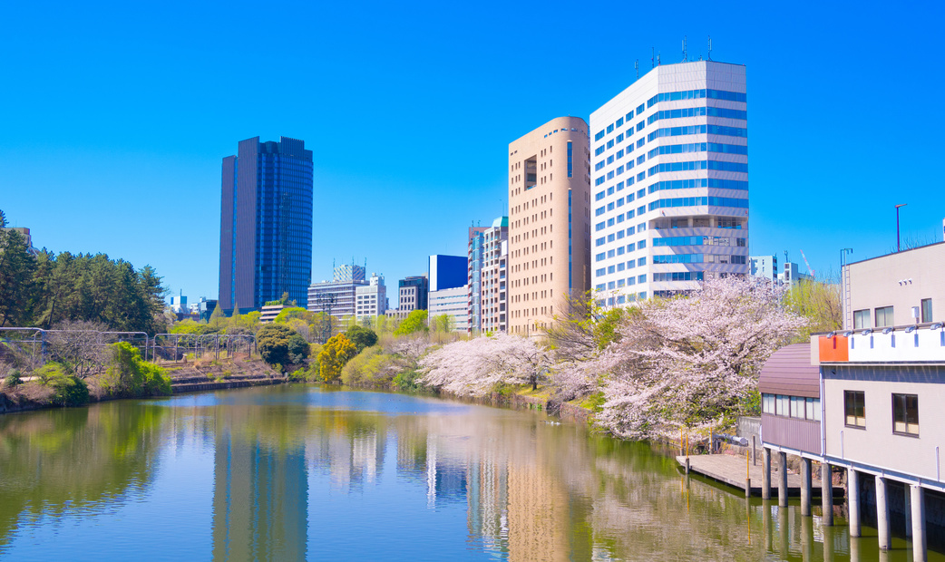 이이다바시(飯田橋)의 특징