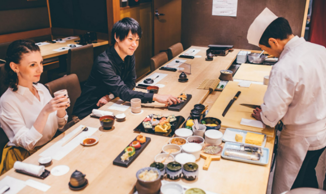 3.避免打扰其他客人和餐厅的行为