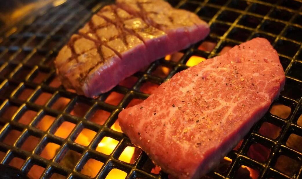 Grilled meat being roasted of Kyoshoran MainStore