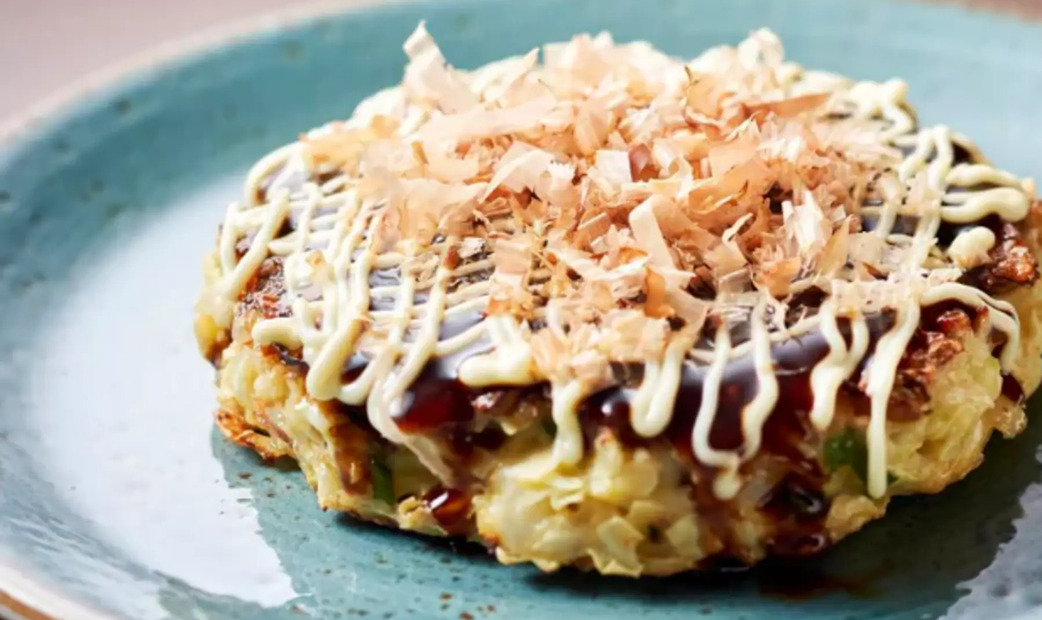 savory okonomiyaki of tanpopo