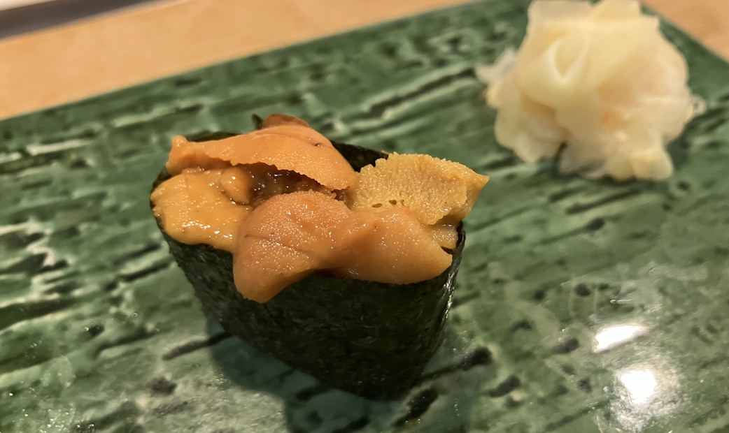 Uni sushi gunkan-maki